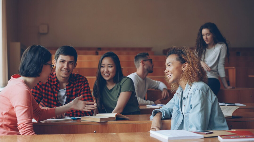 diverse group discussion